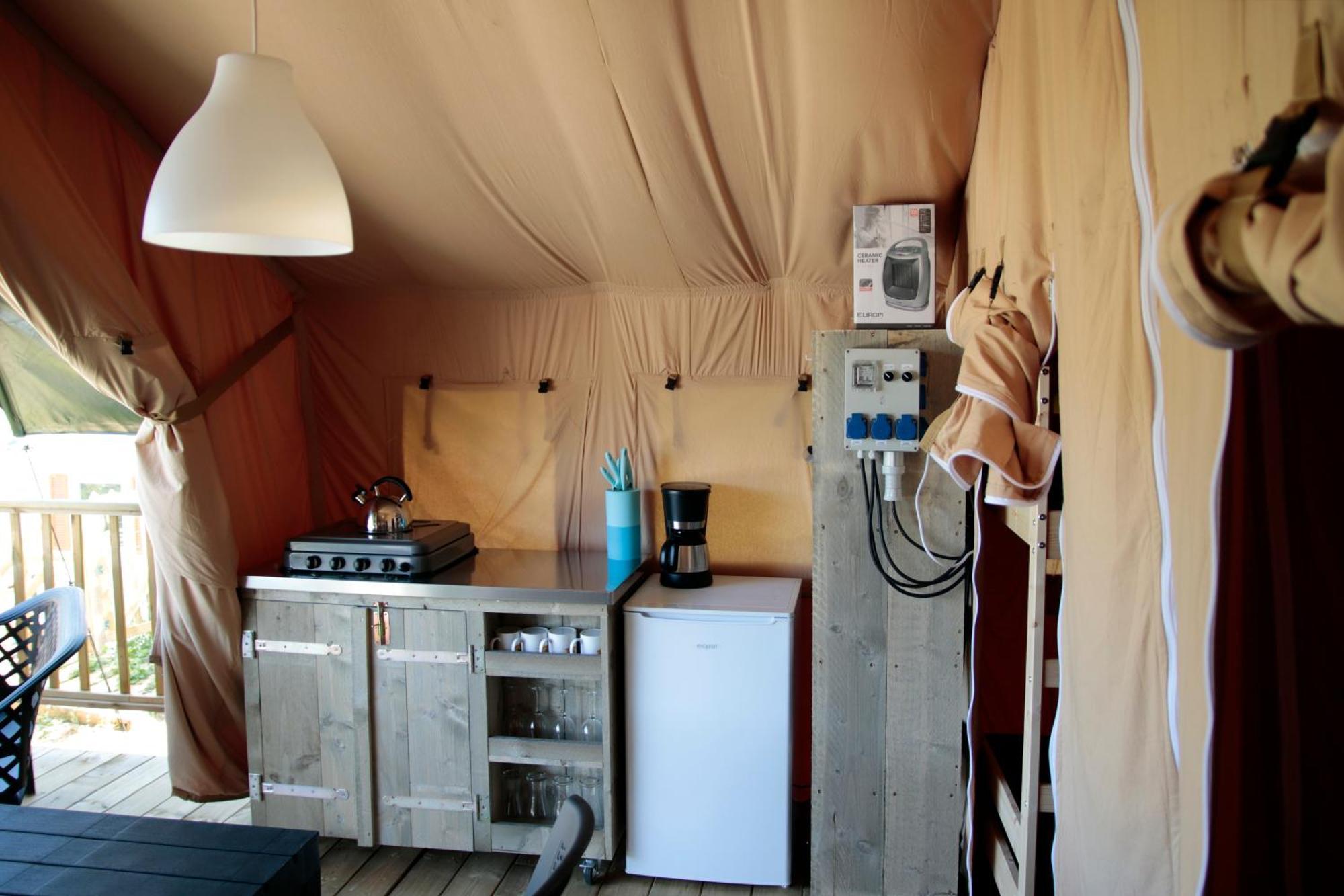 Safari tent at Camping le Rotja Fuilla Eksteriør billede